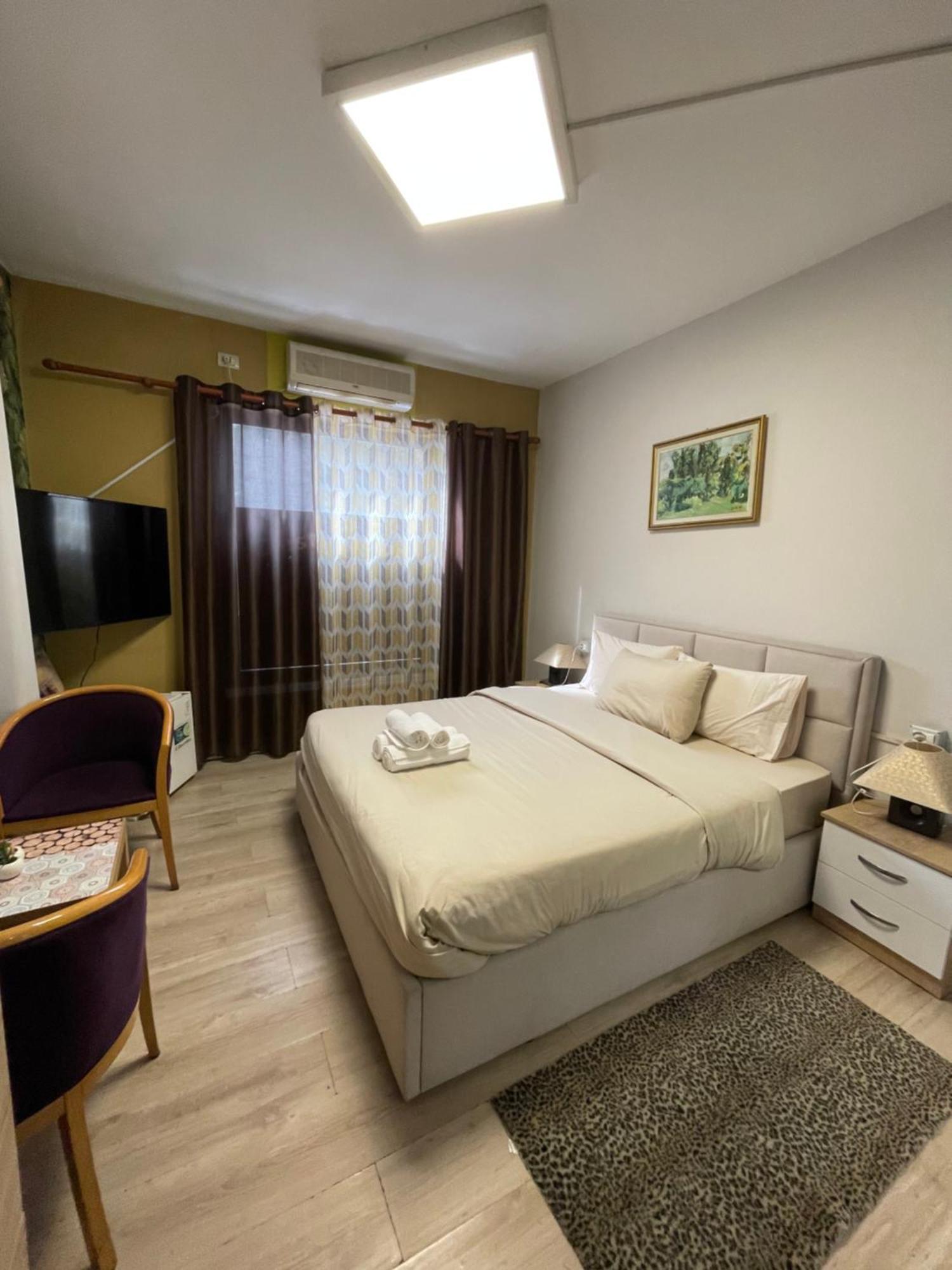 Destinacion Central Room Tirana Exterior foto